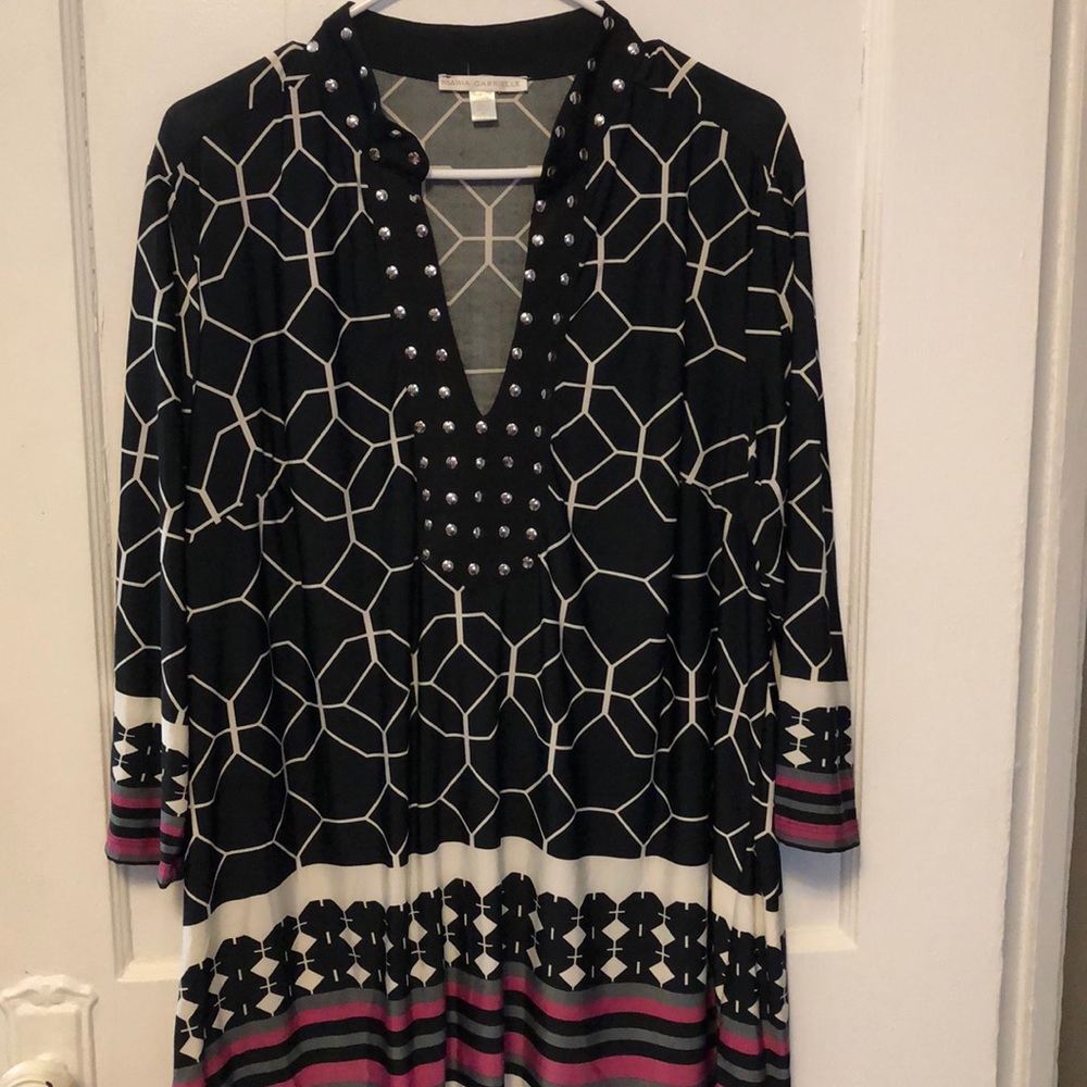 Black print Tunic size 1x
